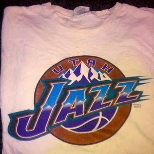 Vintage Utah jazz tee 🏀
